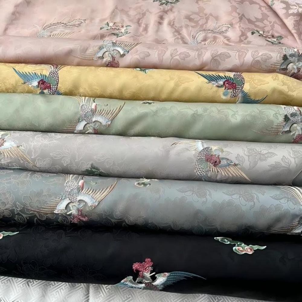 Home Textiles Importers In Usa - Ulusal Kostüm Tarzı Phoenix Uçan Tasarım